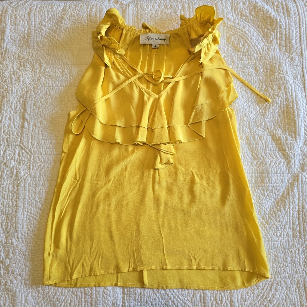 Fifteen-Twenty Sleeveless Top, 100% Silk, Size Small